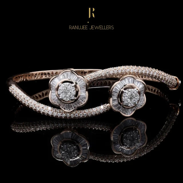 Unveil the beauty of fine jewelry—bracelets that celebrate you. 💖 #SparkleEveryDay #LuxuryJewelry”

Hashtags:
#RanujeeJewellers #FineJewelry #BraceletLove #WristCandy #ElegantJewelry #LuxuryBracelets #GemstoneJewelry #TimelessElegance #JewelryAddict #ShineBright