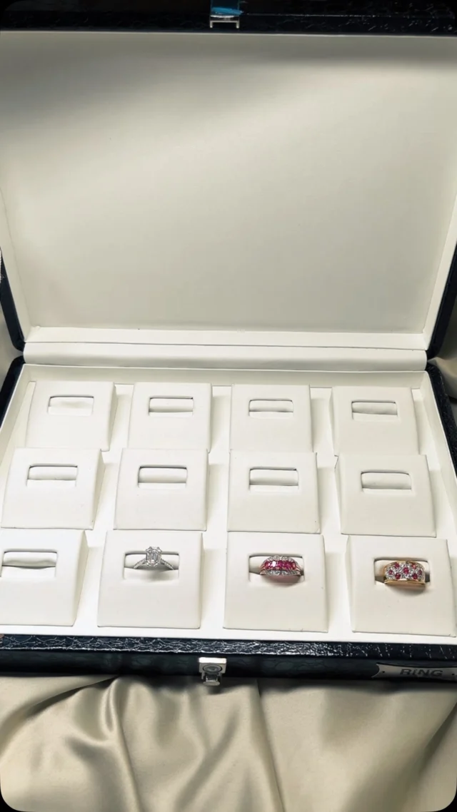 From subtle sparkles to bold statements — our rings are designed to steal the spotlight.
#LuxuryRings #StatementJewelry #EverydayGlam #DiamondRings #FineJewelry #RingGoals #EleganceRedefined #DBJJewelry #SparkleEveryday #CraftedToShine
