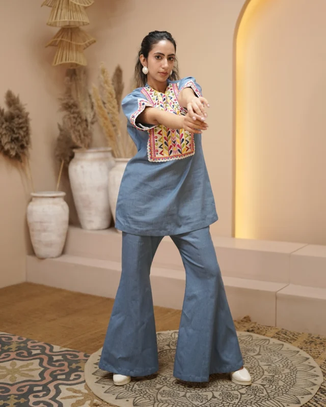 Weekend wardrobe = unlocked!
This breezy denim coord set with vibrant embroidery is made for your bold steps and carefree spins.
Slip into style, only at Autograph.
Shop in-store now.

#DenimStyle #SummerFits #EthnicFusion #CoOrdSet #JaipurFashion #WeekendLook #AutographWoman #EverydayChic #StyleGoals #OutfitOfTheDay #InStoreOnly