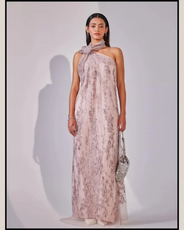 She believed in sparkle, so she wore it. 💫💜
This shimmer-ready dress from Autograph is your go-to for those spotlight moments. Own the room, one sequin at a time.
#AutographWomen #SequinQueen #OwnTheNight #DressedToShine #GlamVibes #StatementLook #PartyReady #AutographStyle #ShimmerMood #EveningElegance #FashionWithConfidence
