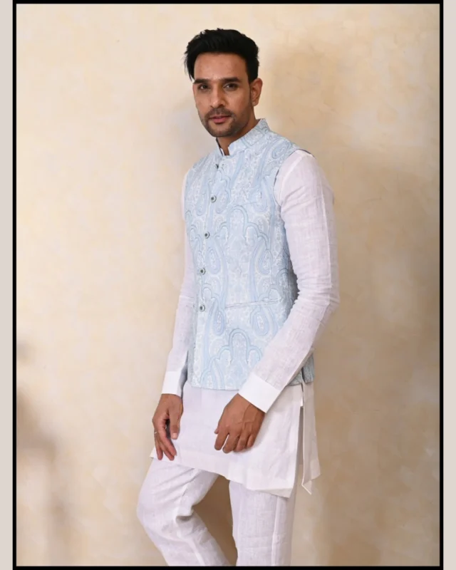 Embrace timeless elegance with this pastel blue Nehru jacket set — where delicate paisley weaves meet modern serenity. Perfect for haldi, daytime weddings, and intimate celebrations, this ensemble brings a calm yet regal charm to your festive look.
#NehruJacketStyle #PastelElegance #IndianMenswear #FestiveLook #HaldiOutfit #DayWeddingLook #ModernTradition #EthnicWearForMen #WeddingStyle #MensFestiveFashion #ElegantMenswear #KurtaSet #IndianGroomLook #MinimalRoyal #PaisleyPattern#viral