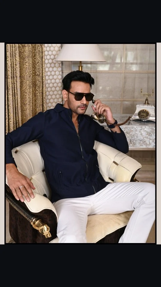 Step into effortless sophistication with this navy blue zippered shirt jacket, blending structure with comfort for a modern, polished edge. Designed for transitional weather and versatile styling, it works as both an overshirt and a lightweight jacket.
#MensStyle #ItalianFabric #LuxuryWear #StatementShirt #StarStuddedElegance #ModernElegance #FashionWithEdge#AutographMan #CottonShirt #WardrobeEssential #SmartCasualLook #IndianMenswear #StyleWithEase #MinimalMenswear #clothingbrand #apparel #onlineshopping #clothes #streetwear #shirtdesign #customshirts #shirtstyle #shirtsformen #design #trendingpost #shopping