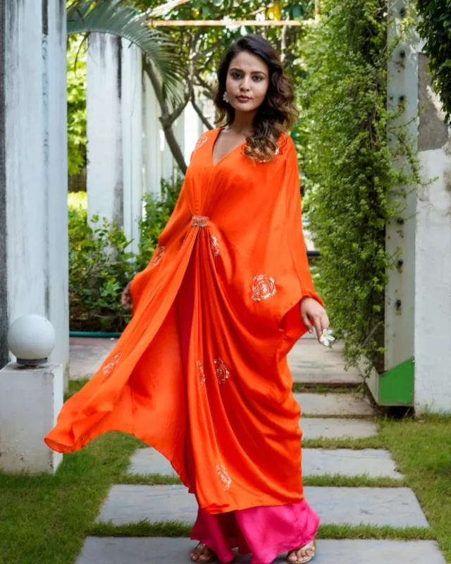 A new story in every thread. ✨
Discover our latest ethnic wear collection where tradition meets timeless style.[EthnicWear ,NewCollection ,MinimalStyle ,TraditionalElegance, autograph man, ethnic, ethnic wear]