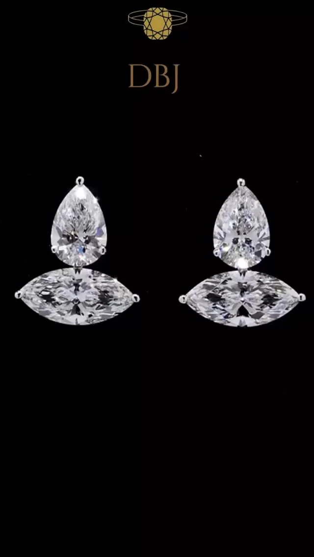A timeless pairing of elegance and brilliance.
Classic pear and marquise solitaire earrings crafted to highlight refined beauty and graceful sophistication. Designed for those who appreciate jewellery that never goes out of style. ✨💎#DBJ #DBJJewels #SolitaireEarrings #PearSolitaire #MarquiseSolitaire ClassicElegance LuxuryJewellery FineDiamondJewellery TimelessBrilliance RefinedLuxury SignatureJewels ModernHeirloom 💎