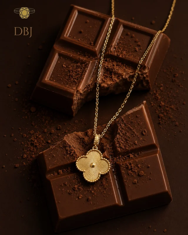 The only thing richer than chocolate?
The luxury you wear. ✨💛#DBJ #DBJJewels #LuxuryJewellery #GoldJewellery #FineJewellery LuxuryLifestyle JewelleryPhotography EditorialJewellery TimelessElegance LuxuryCampaign StatementJewellery CraftedLuxury LuxuryReels ElegantStyle